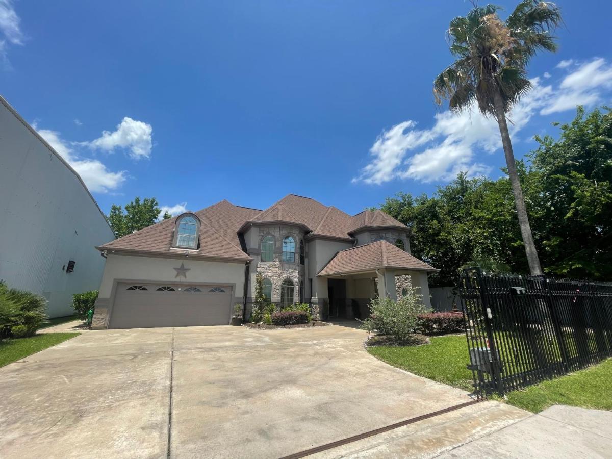 Luxuria Mini-Mansion Near Houston Downtown Villa Buitenkant foto