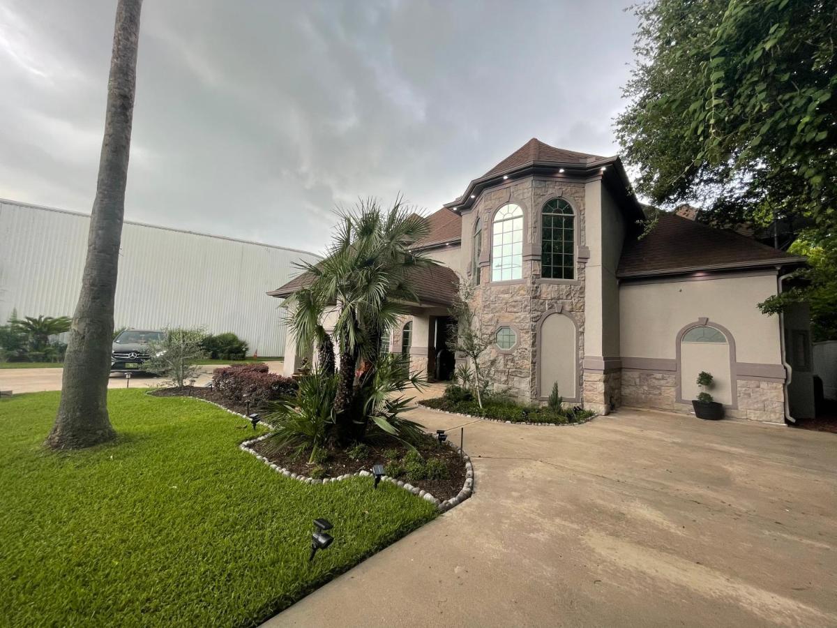 Luxuria Mini-Mansion Near Houston Downtown Villa Buitenkant foto