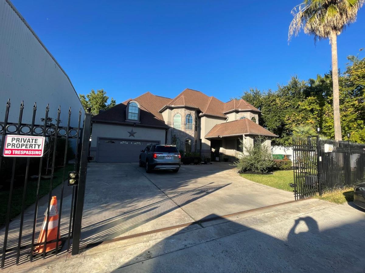 Luxuria Mini-Mansion Near Houston Downtown Villa Buitenkant foto